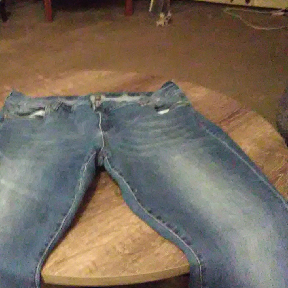 Blue jeans strait leg